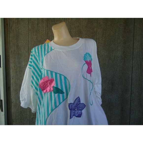 NOS Vtg 80s/90s Shirt Embroidered Flowers sz 22/42 - Picture 1 of 11